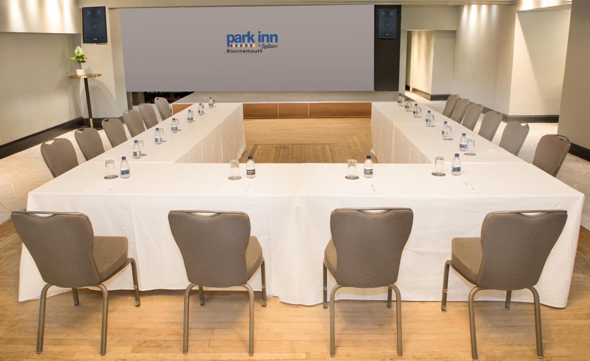 Park Inn By Radisson Борнмът Екстериор снимка